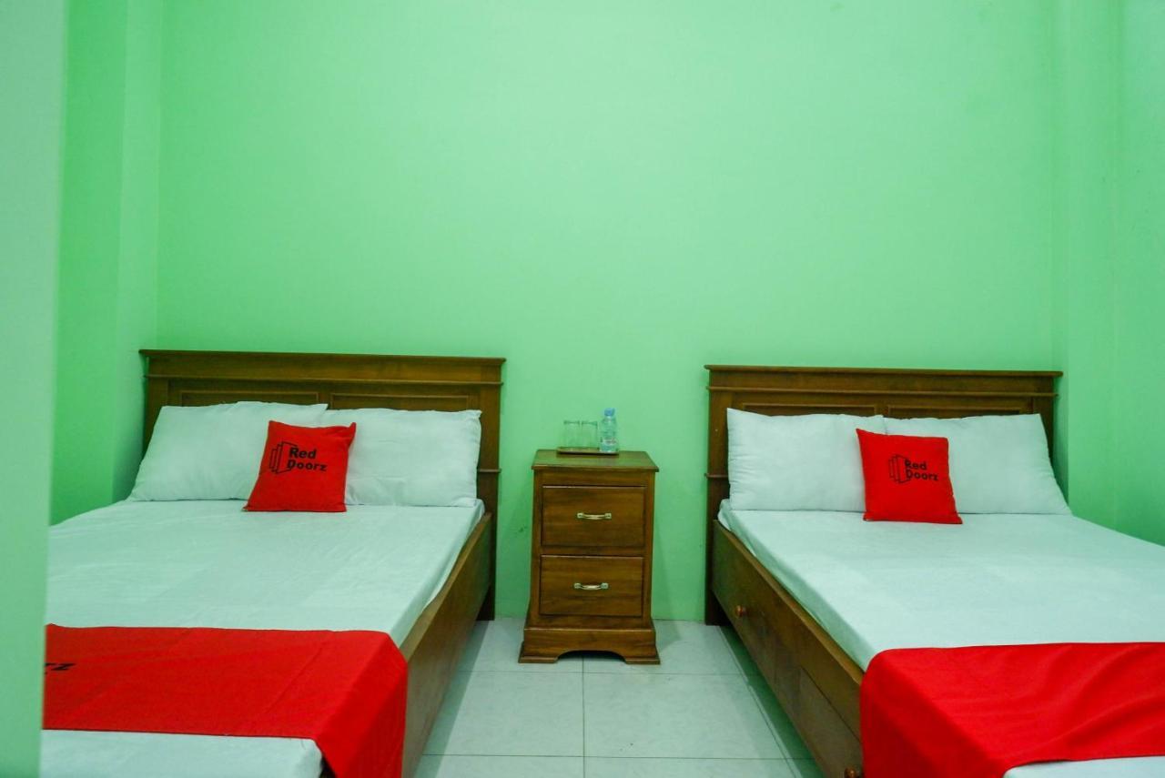 Kejayan Reddoorz Syariah Near Monumen Jogja Kembali酒店 外观 照片
