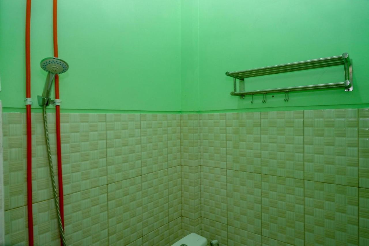 Kejayan Reddoorz Syariah Near Monumen Jogja Kembali酒店 外观 照片